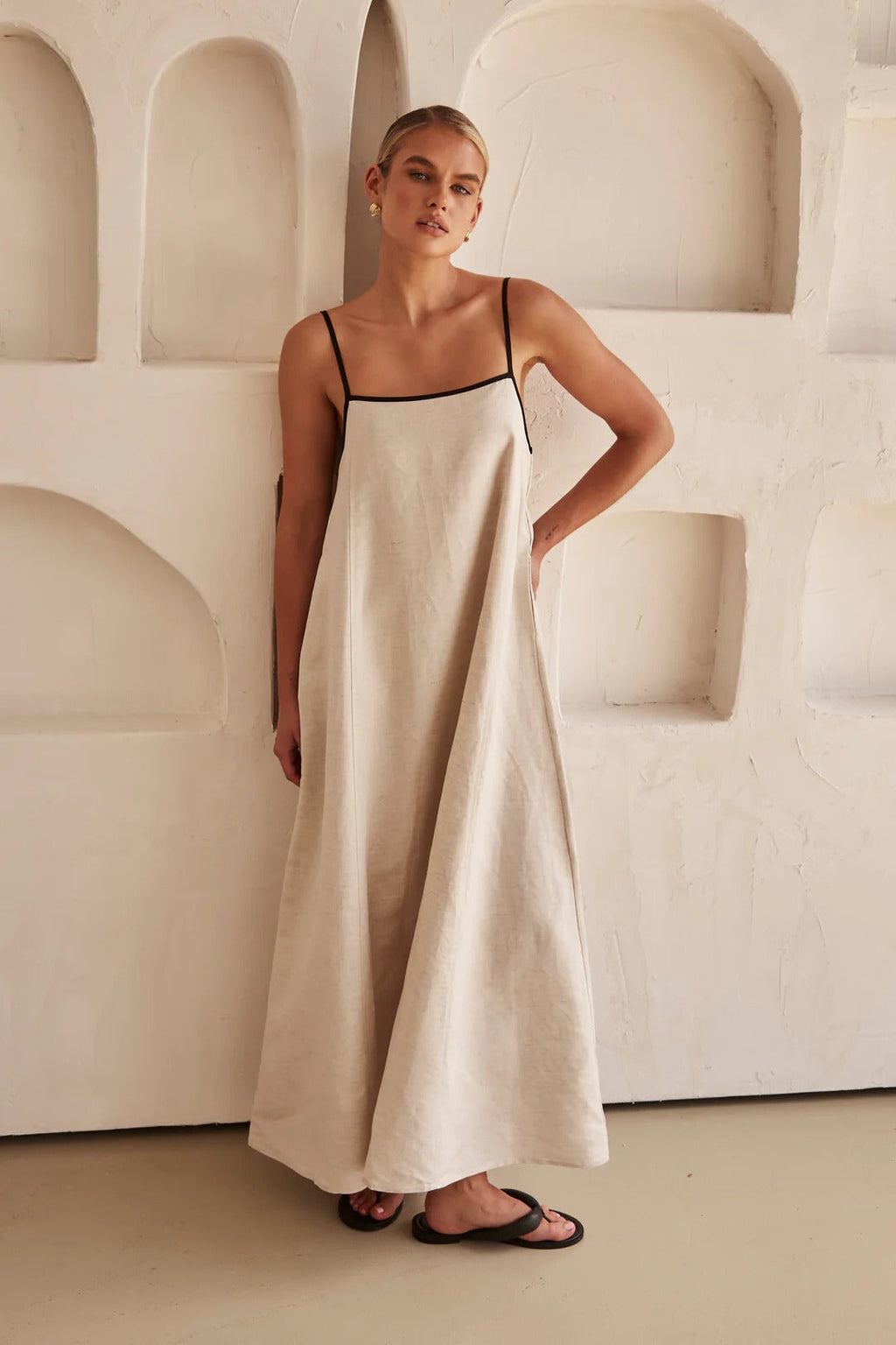 Sophisticated Dress with a Clean Classic Look