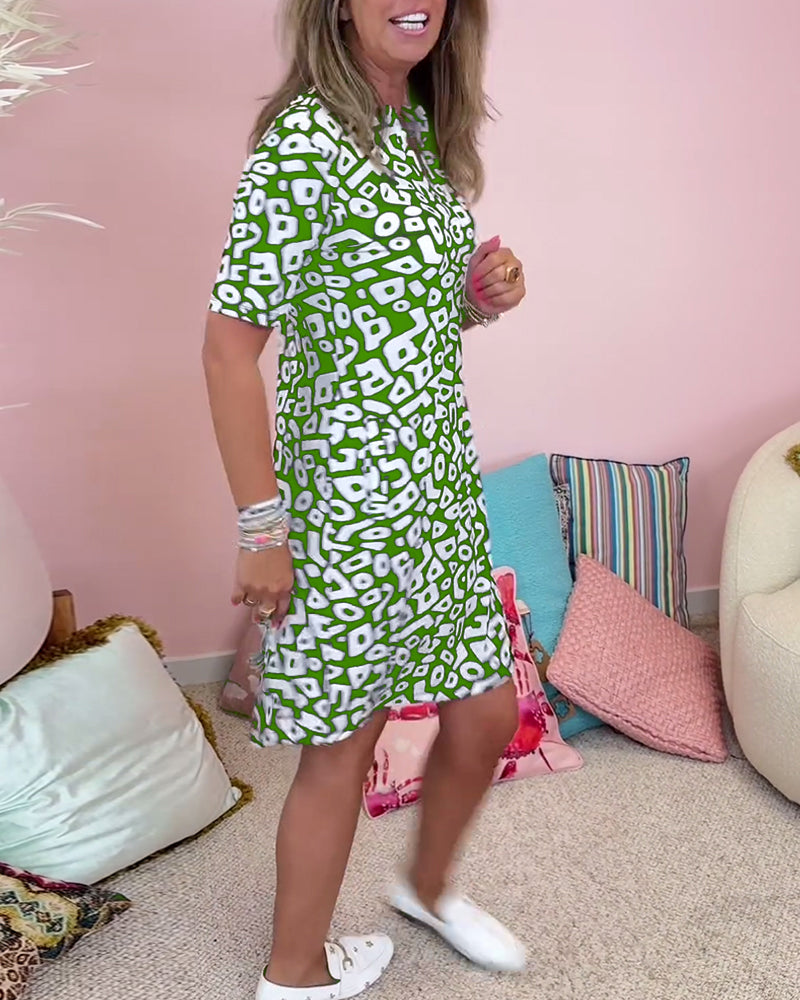 Gracefully Styled Dress for Any Occasion