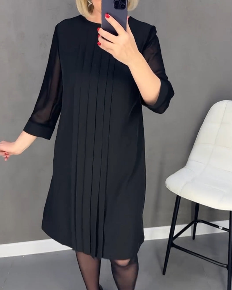 Classic Vintage & Enduringly Stylish Dress