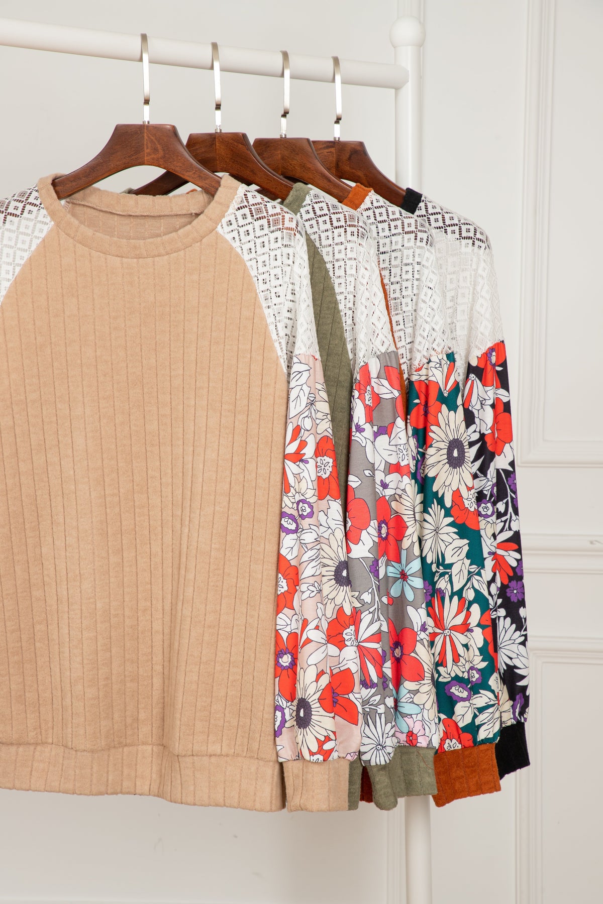 Beautifully Crafted Blouse in a Classic Style