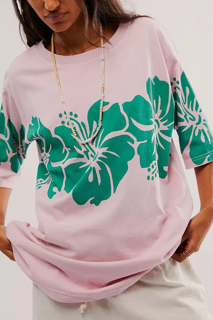 Well Tailored T-Shirt with a Graceful Silhouette