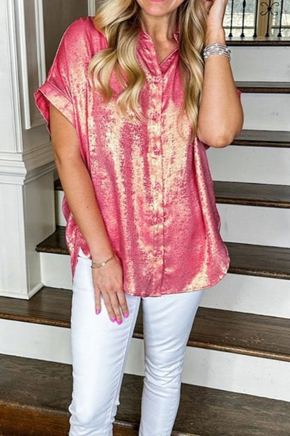 Classic Vintage Shirt with a Flattering Fit