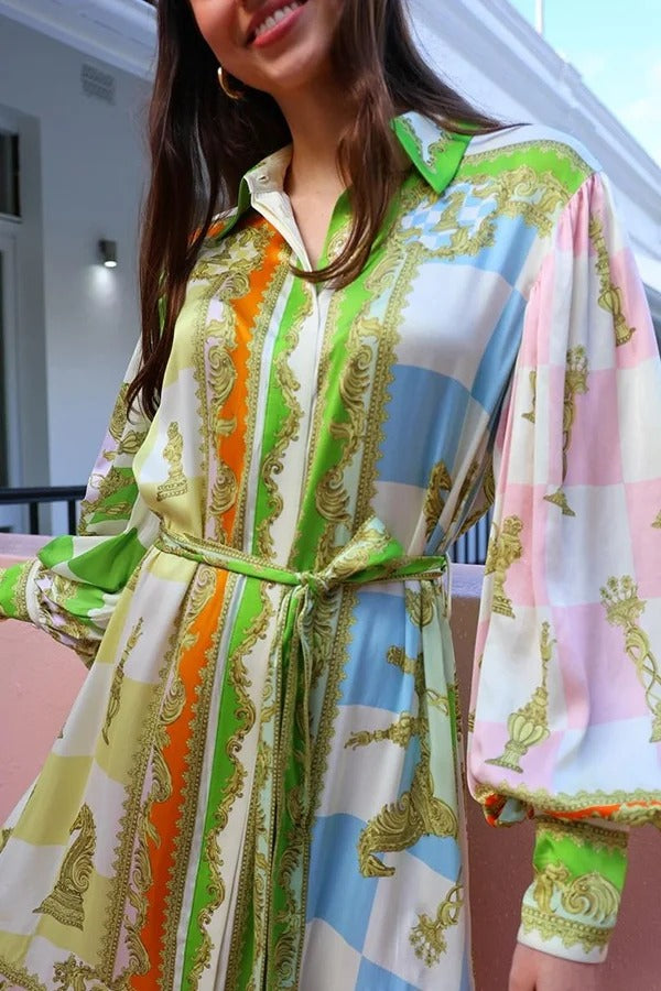 Well Tailored Dress with a Graceful Silhouette