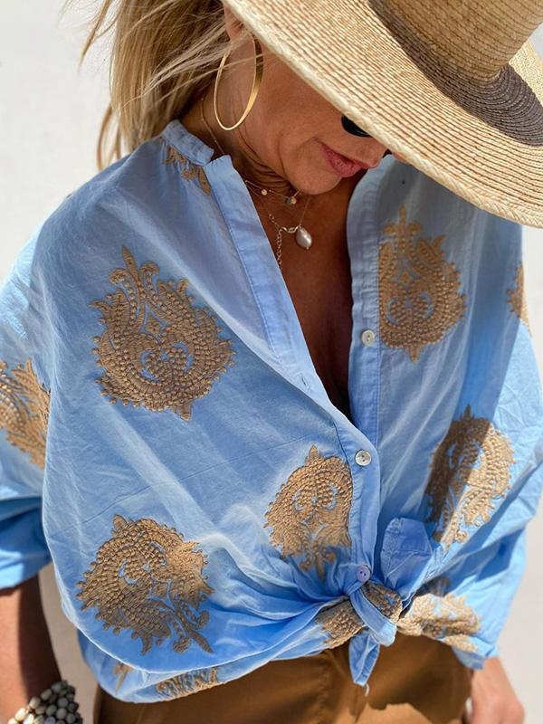 Effortlessly Elegant Blouse with a Timeless Design