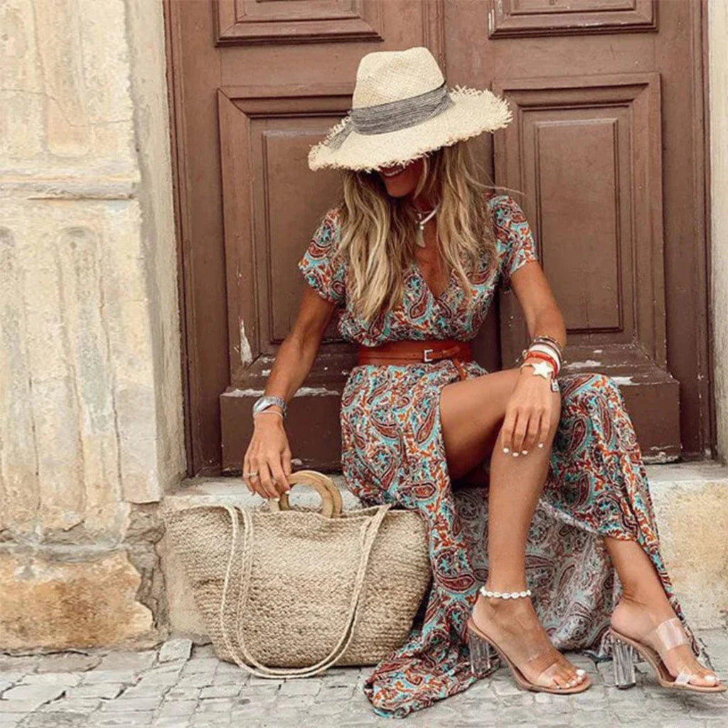 Polished Dress with an Effortless Classic Look