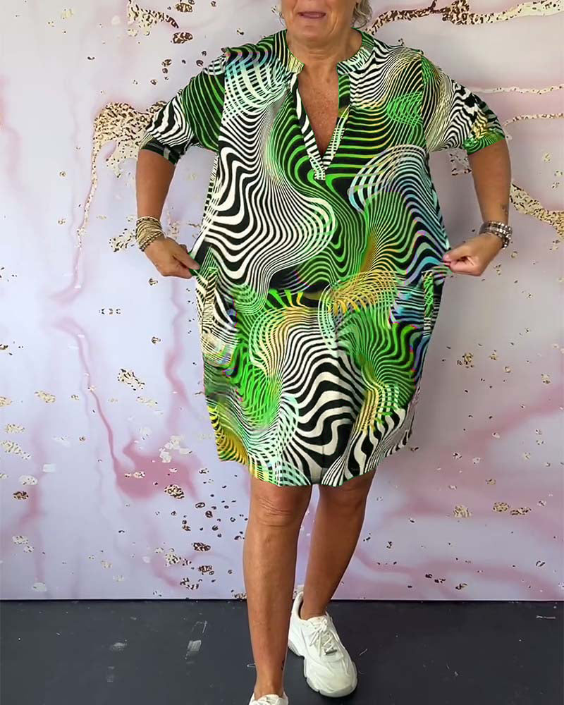Effortlessly Elegant Dress with a Timeless Design