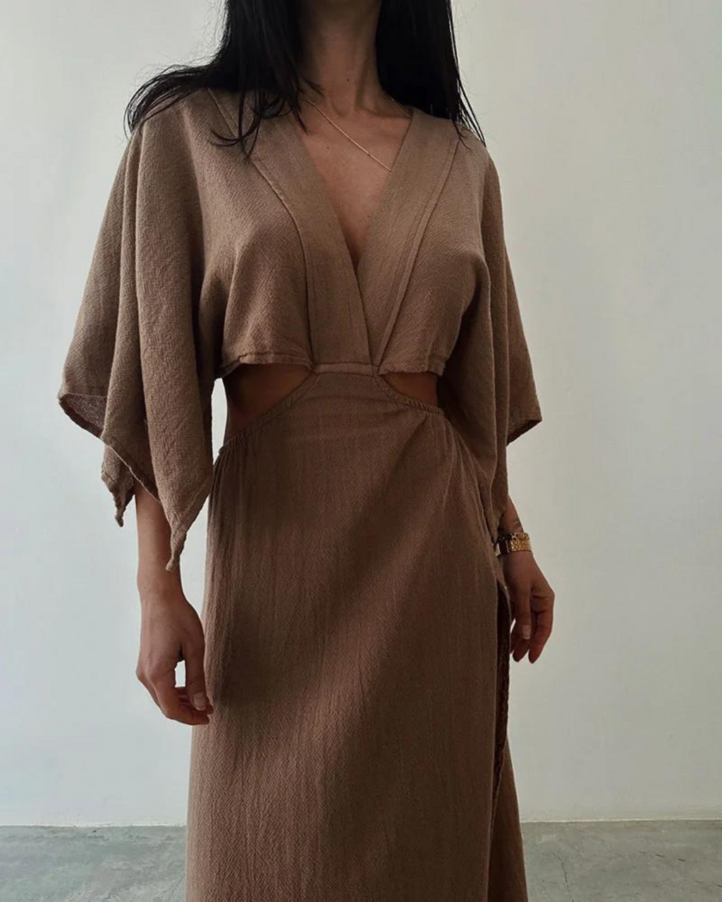 Polished Dress with an Effortless Classic Look