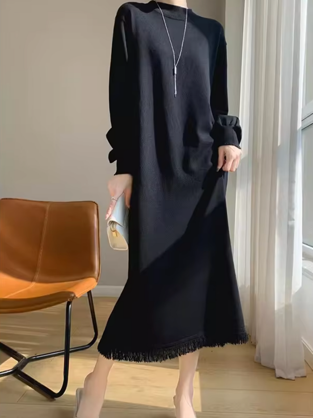 Classic Vintage Sweater with a Flattering Fit