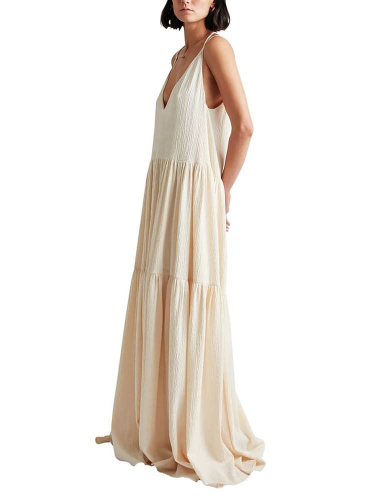 Effortlessly Elegant Dress with a Timeless Design