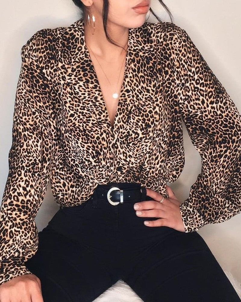Polished Blouse with an Effortless Classic Look