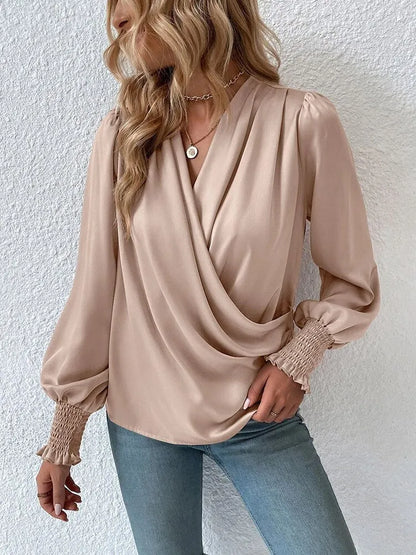 Beautifully Finished Shirt in a Timeless Design