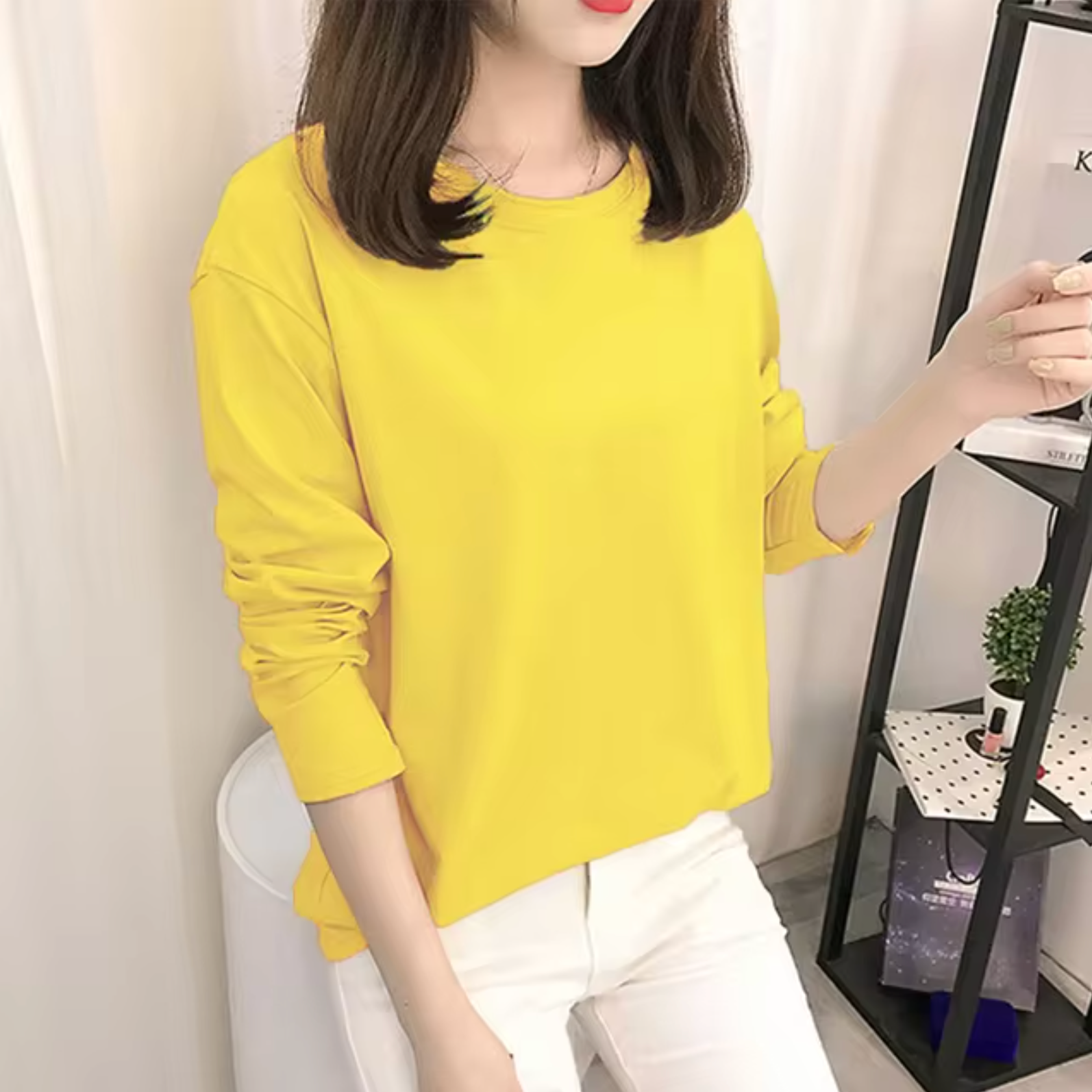 Classic Vintage Shirt with a Flattering Fit