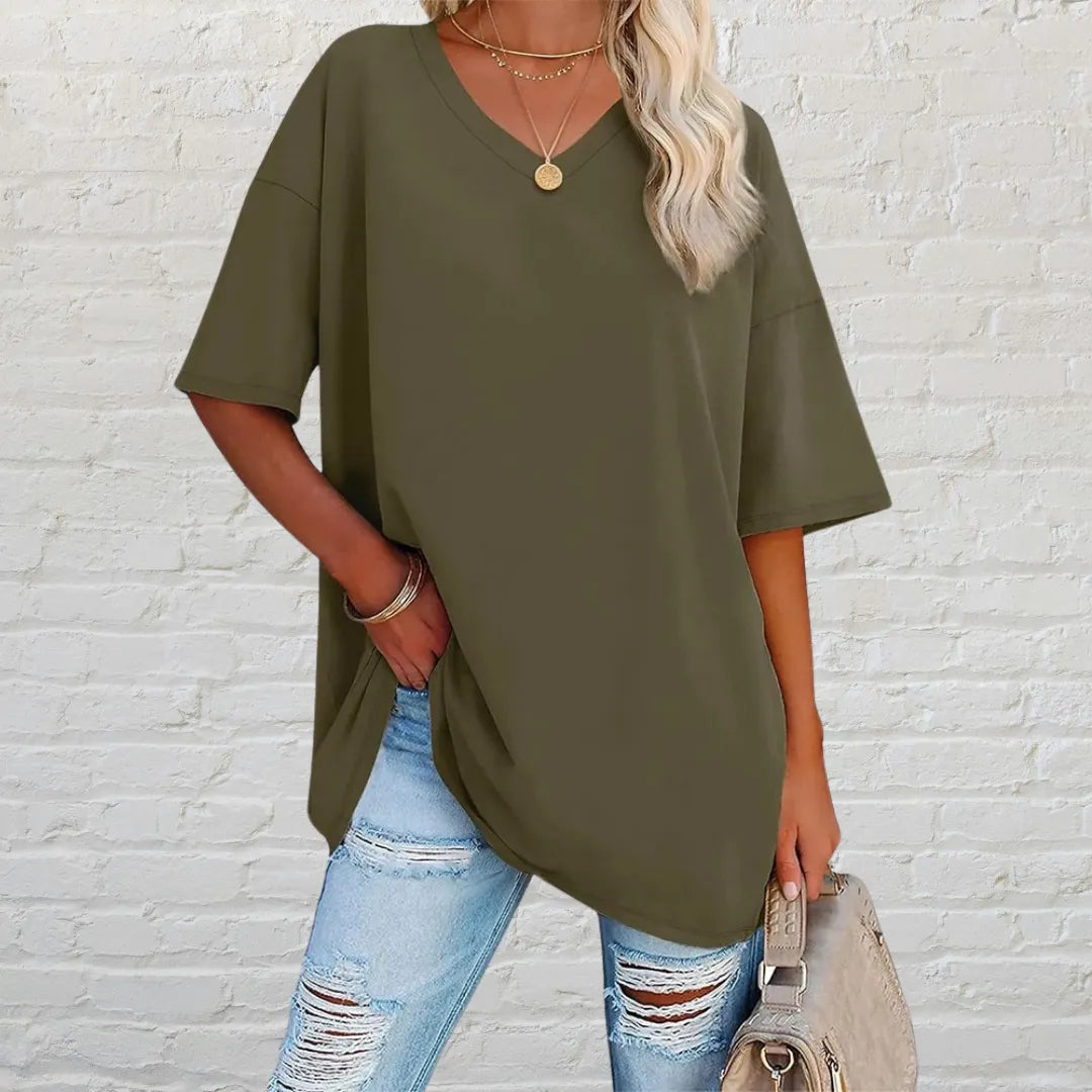 Beautifully Finished T-Shirt in a Timeless Design