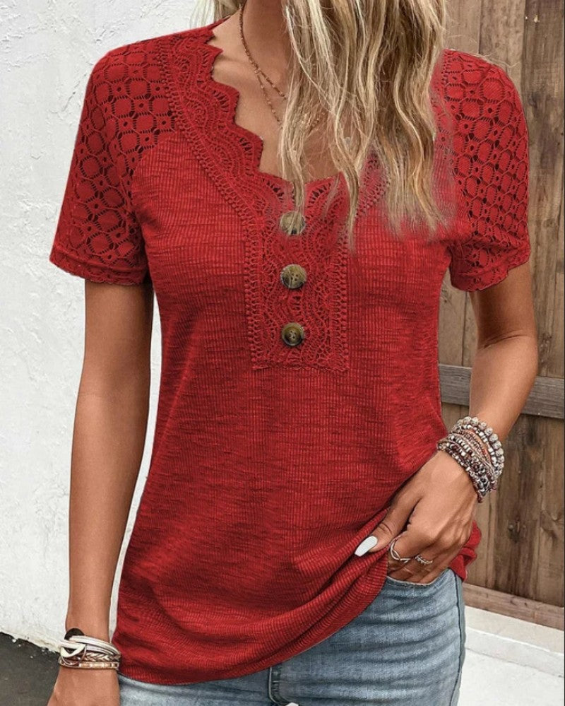 Classic Vintage T-Shirt with a Flattering Fit