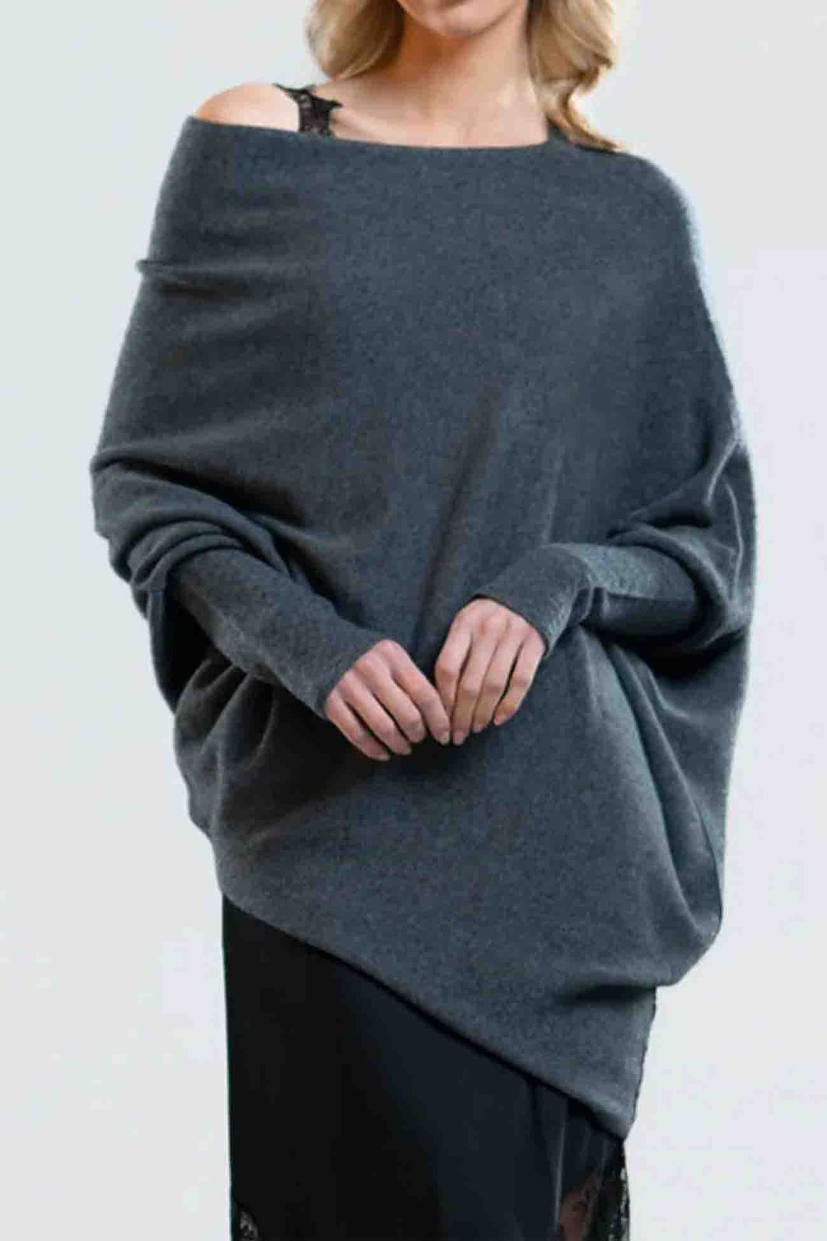 Effortlessly Elegant Shirt with a Timeless Design