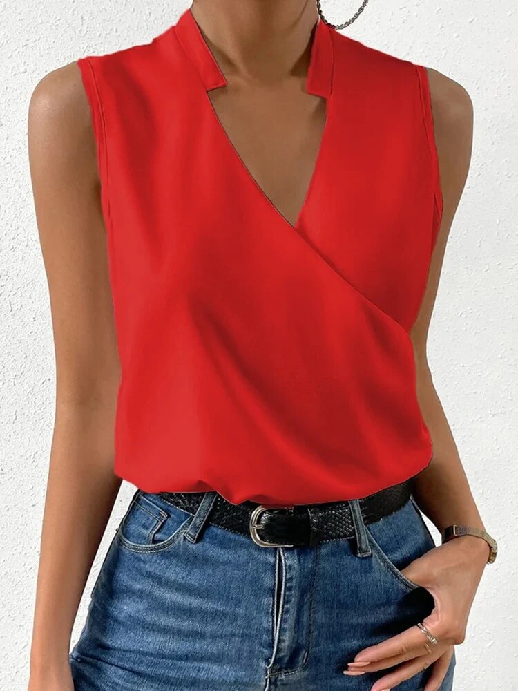 Classic Vintage Shirt with a Flattering Fit