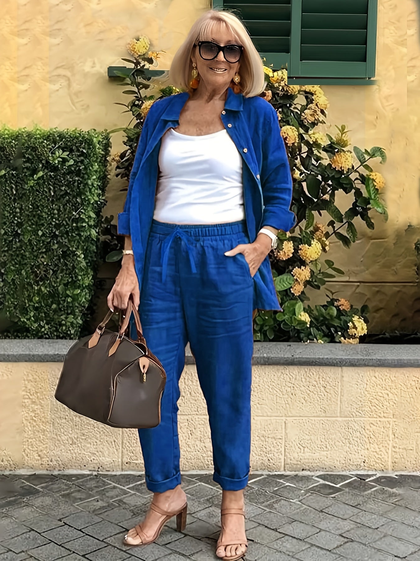 Classic Vintage Shirt with a Flattering Fit