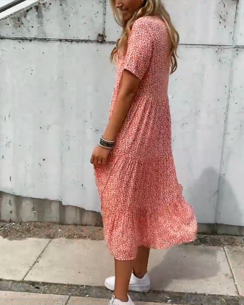 Well Tailored Dress with a Graceful Silhouette