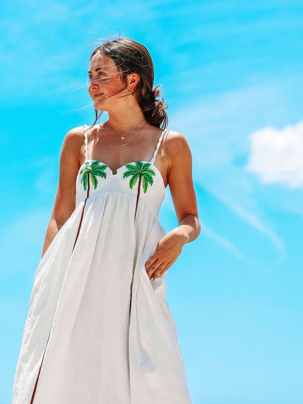 Gracefully Styled Dress for Any Occasion