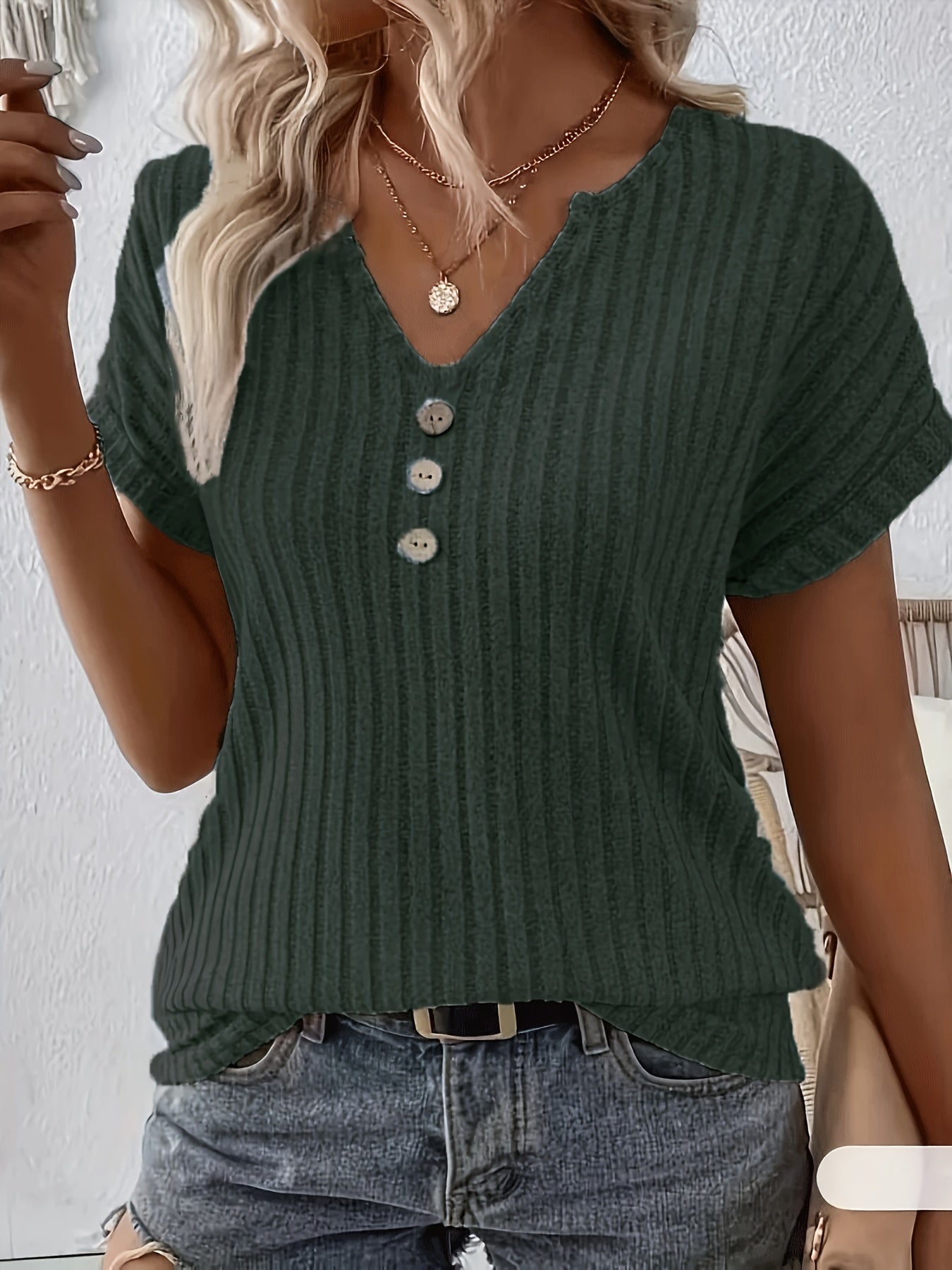 Elegantly Styled T-Shirt for Everyday Wear