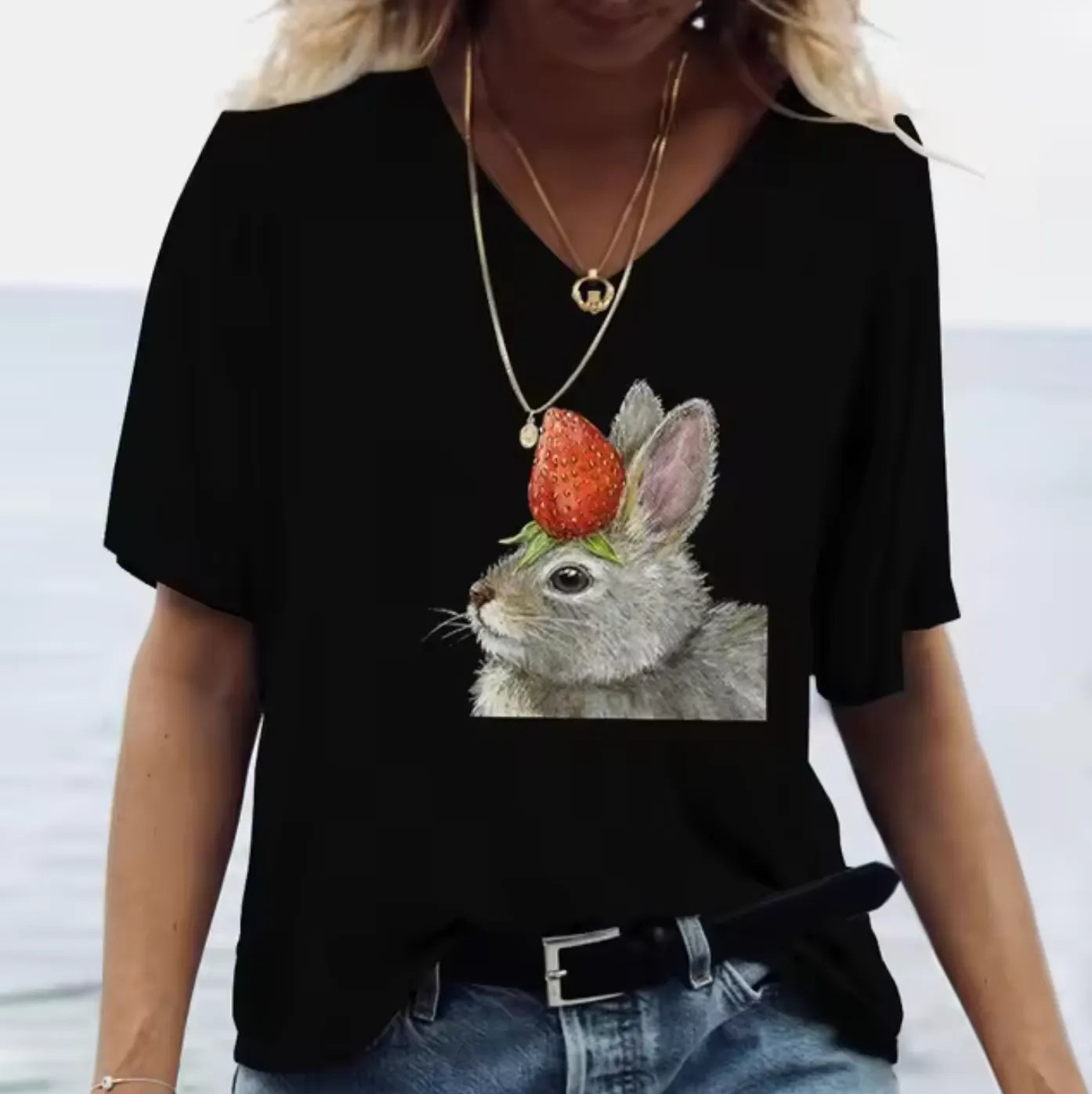 Elegantly Styled T-Shirt for Everyday Wear