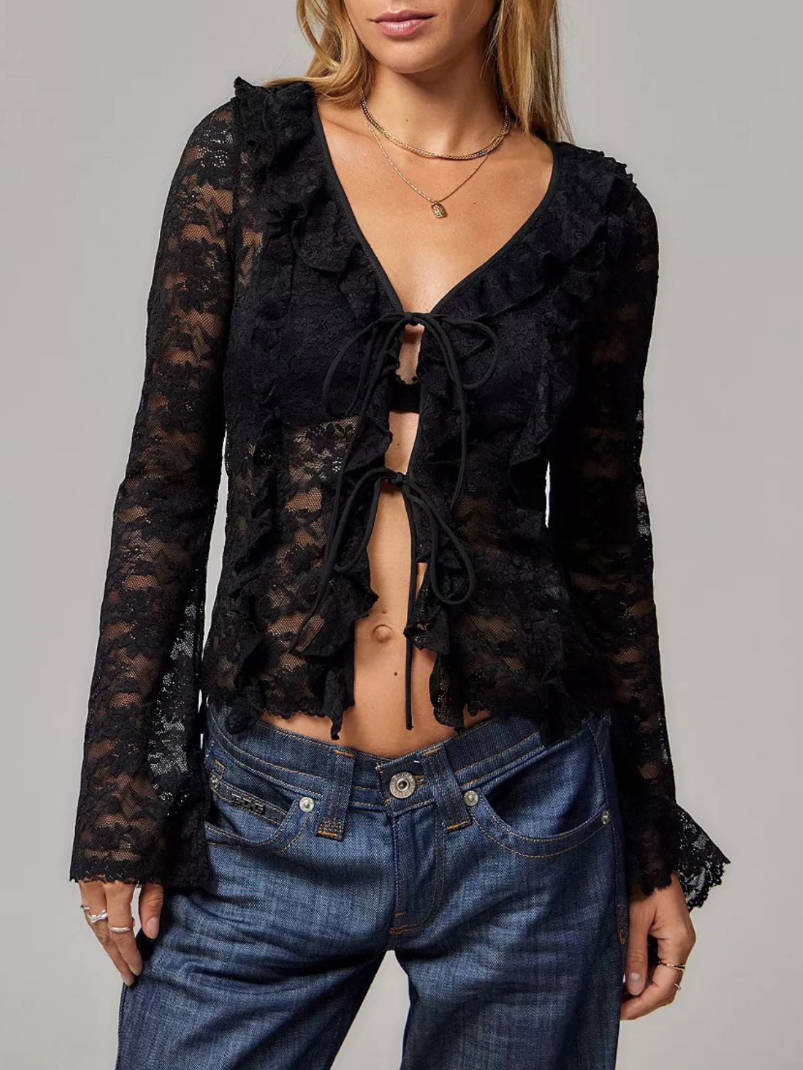 Well Tailored Shirt with a Graceful Silhouette