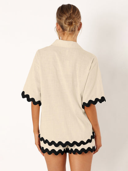 Gracefully Styled Shirt for Any Occasion