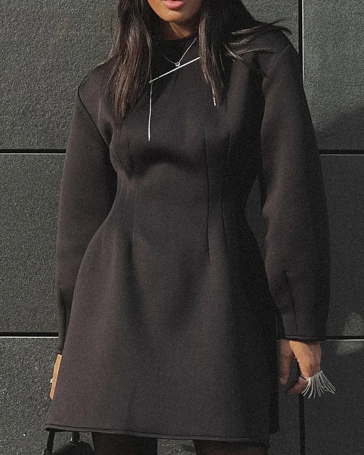 Polished Dress with an Effortless Classic Look