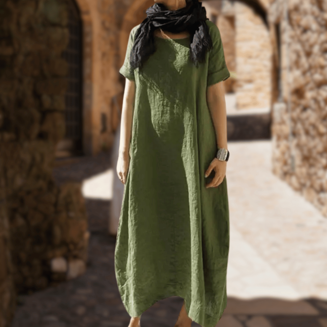 Polished Dress with an Effortless Classic Look