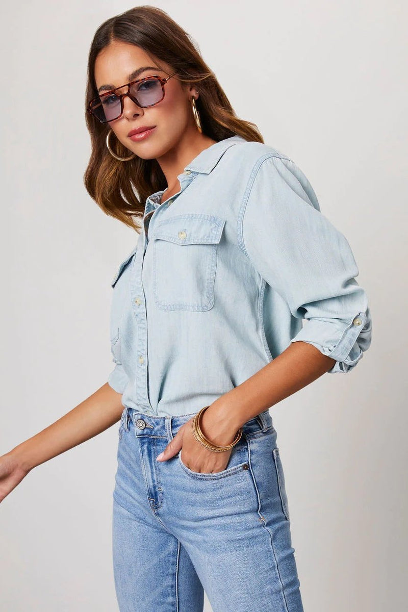 Effortlessly Elegant Shirt with a Timeless Design