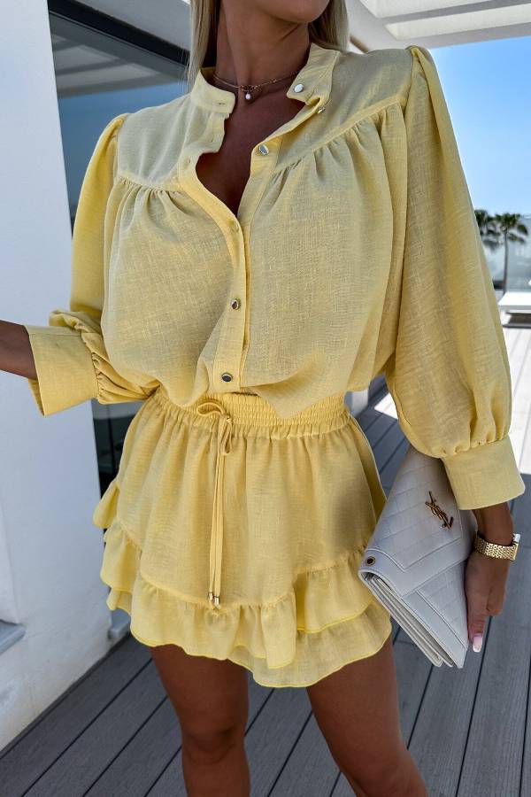 Beautifully Finished Shirt in a Timeless Design
