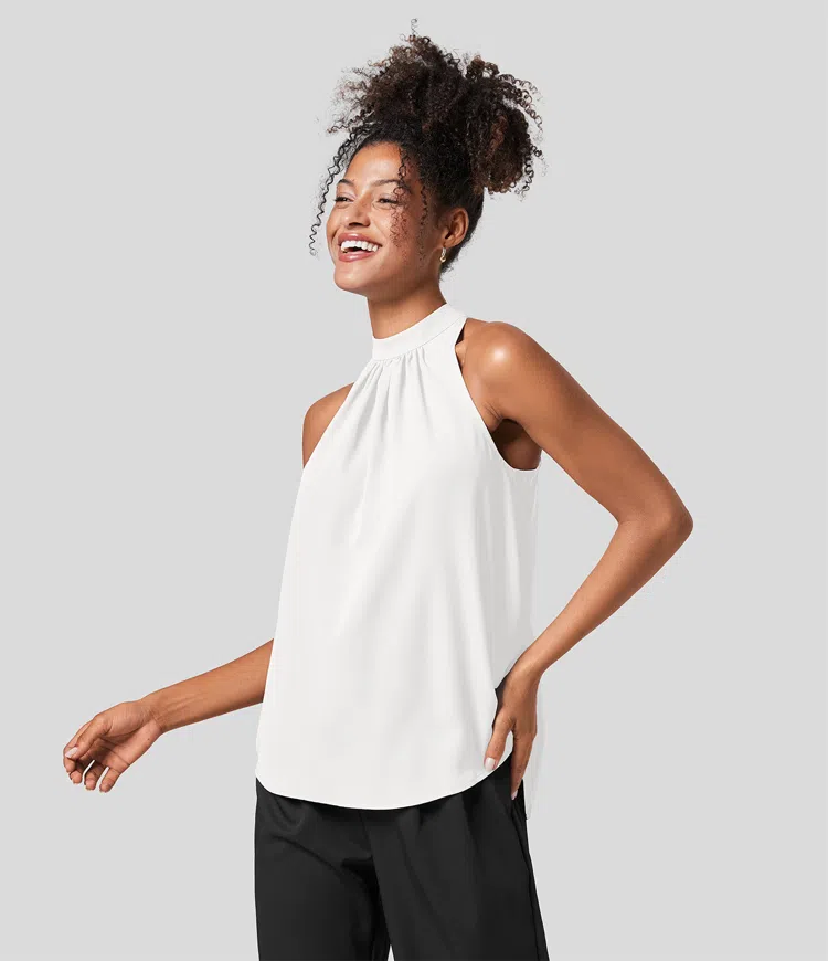 Classic Vintage Blouse with a Flattering Fit
