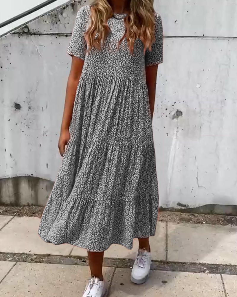 Sophisticated Dress with a Clean Classic Look