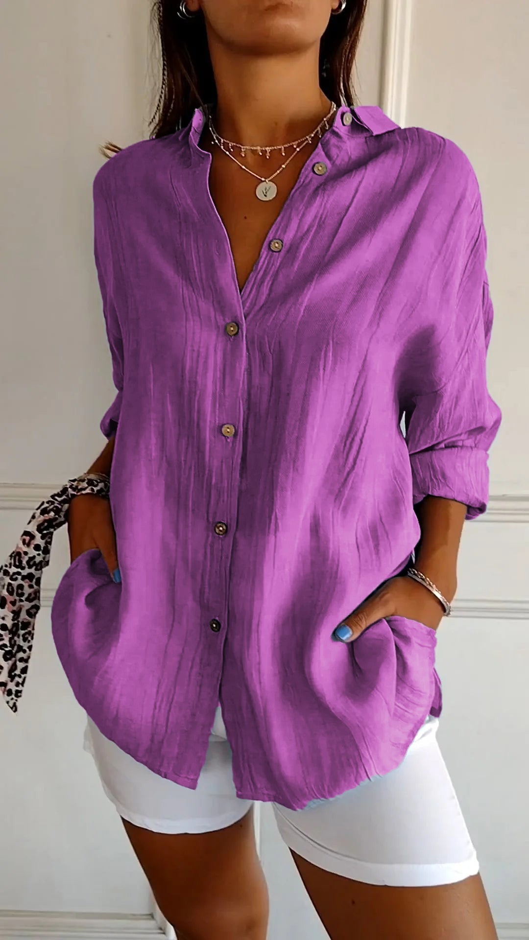 Well Tailored Shirt with a Graceful Silhouette
