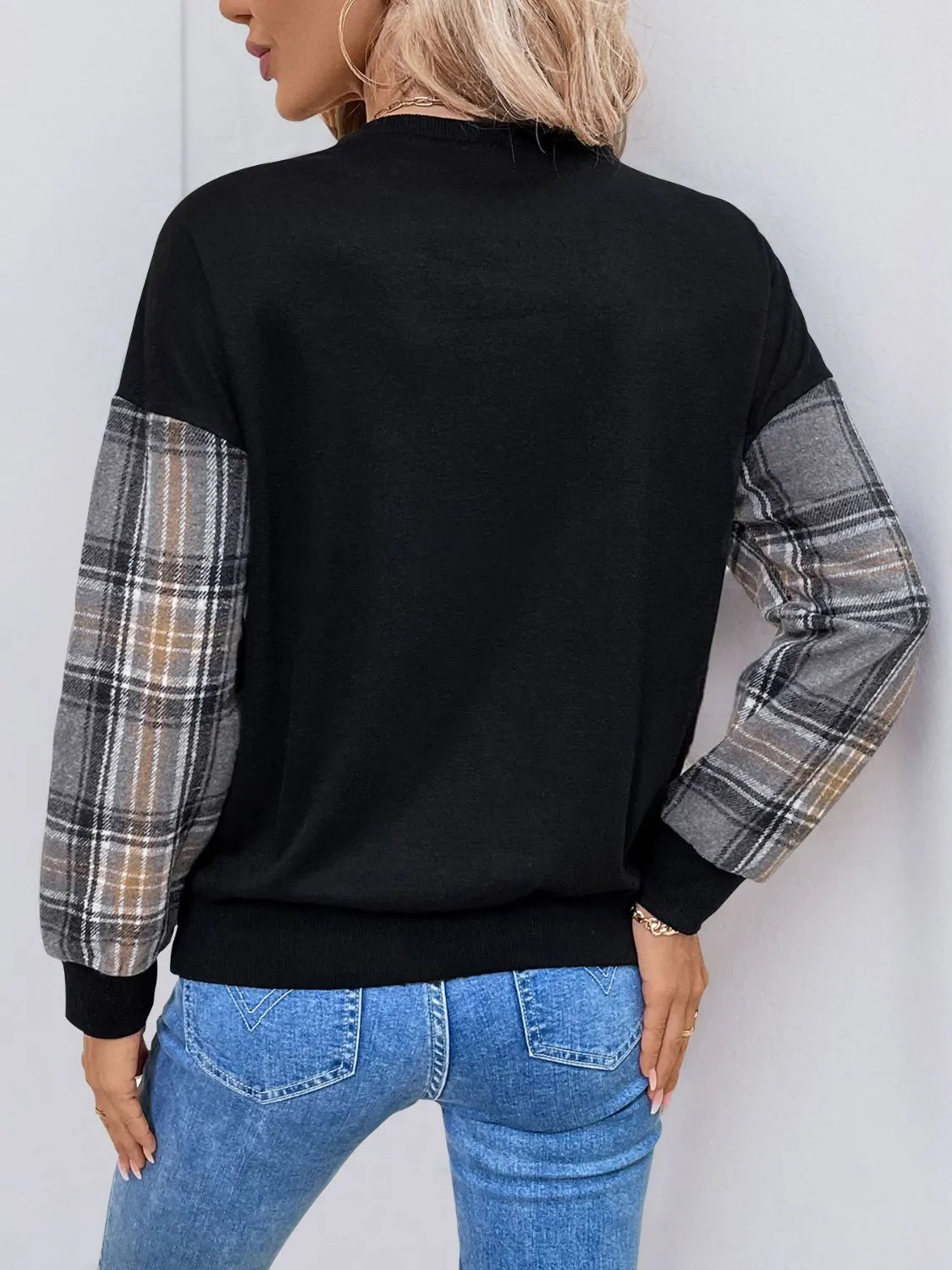 Sophisticated Shirt with a Clean Classic Look