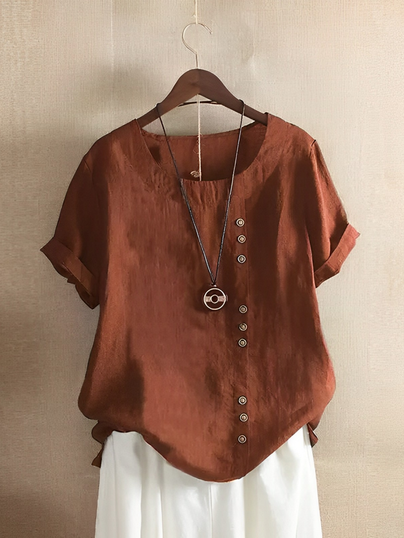 Beautifully Finished Shirt in a Timeless Design
