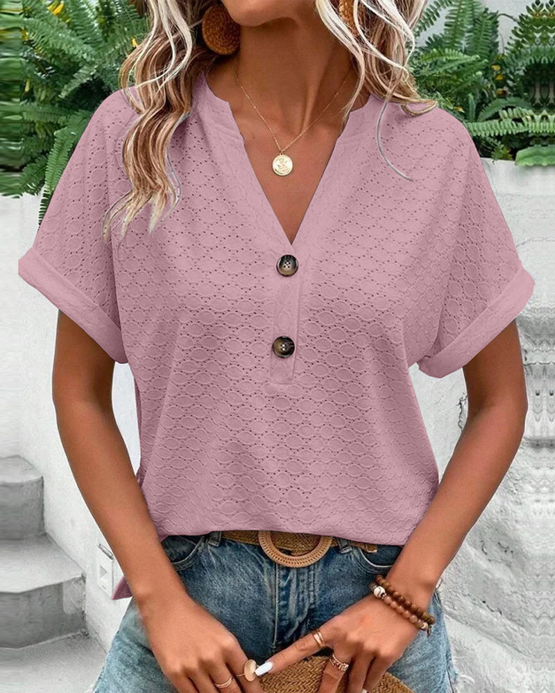 Elegantly Styled Shirt for Everyday Wear