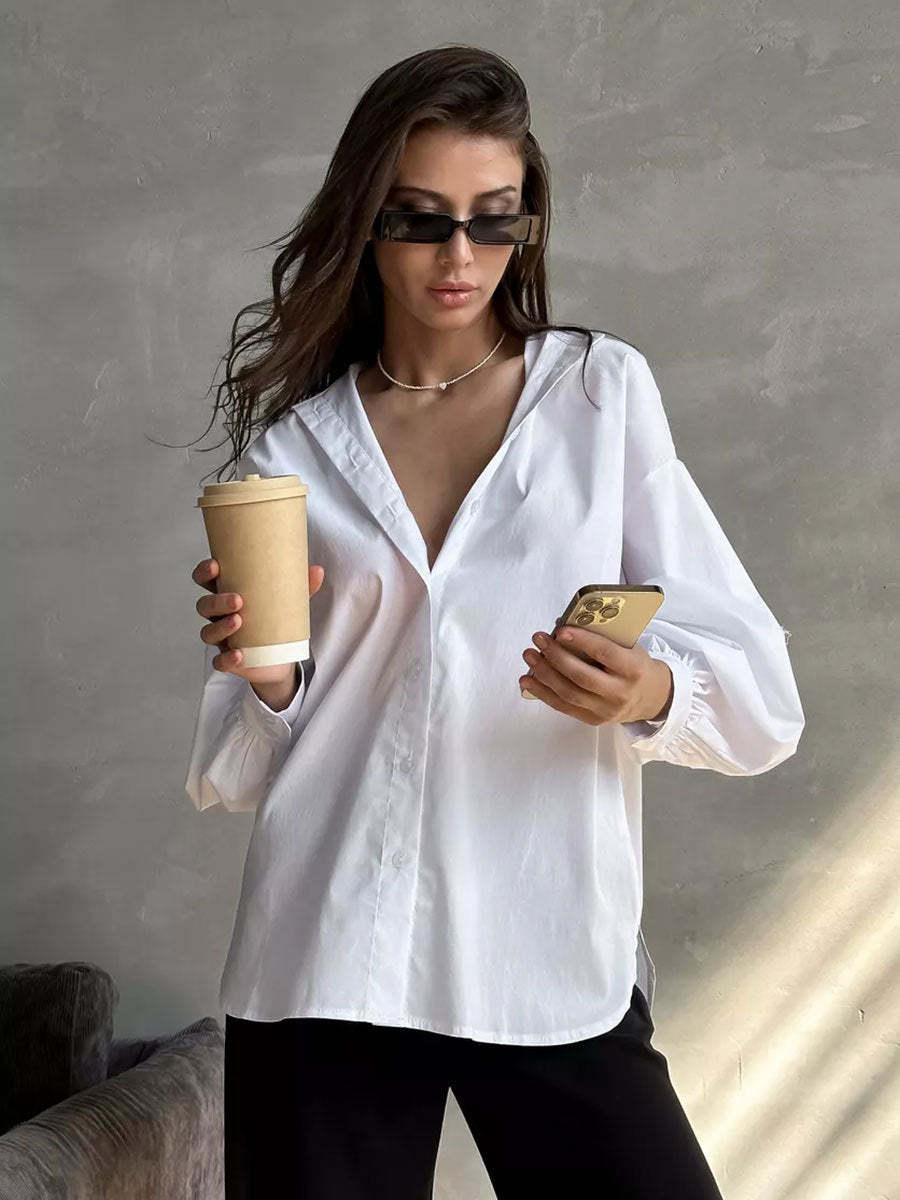 Classic Vintage Shirt with a Flattering Fit