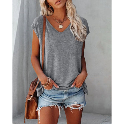 Beautifully Crafted T-Shirt in a Classic Style
