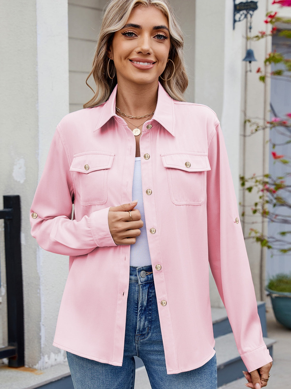 Well Tailored Shirt with a Graceful Silhouette