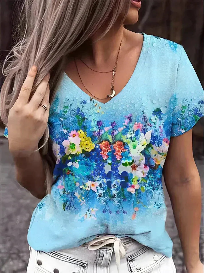 Beautifully Crafted T-Shirt in a Classic Style
