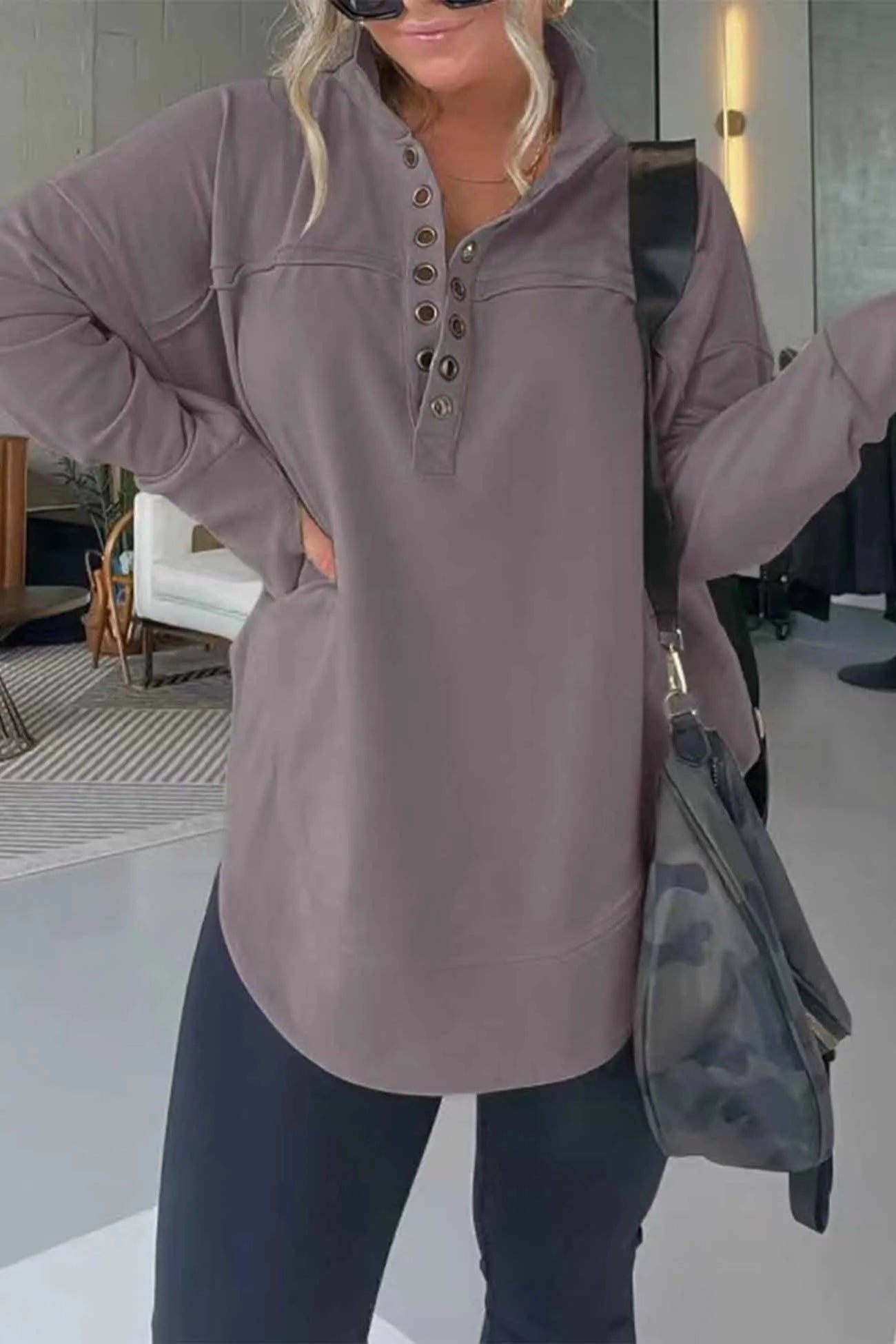 Effortlessly Elegant Shirt with a Timeless Design
