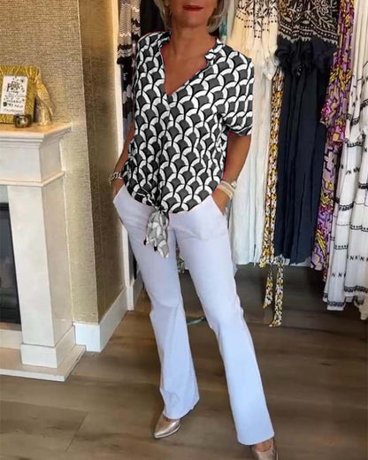 Classic Vintage Shirt with a Flattering Fit