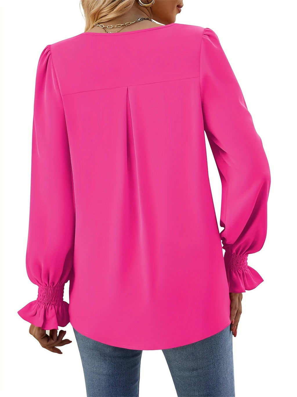 Sophisticated Blouse with a Clean Classic Look