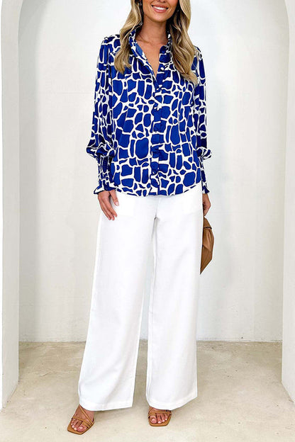 Well Tailored Shirt with a Graceful Silhouette