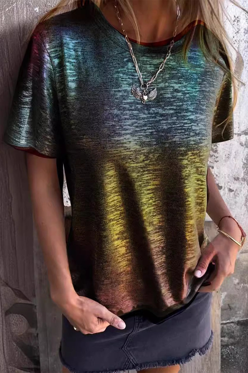 Well Tailored T-Shirt with a Graceful Silhouette