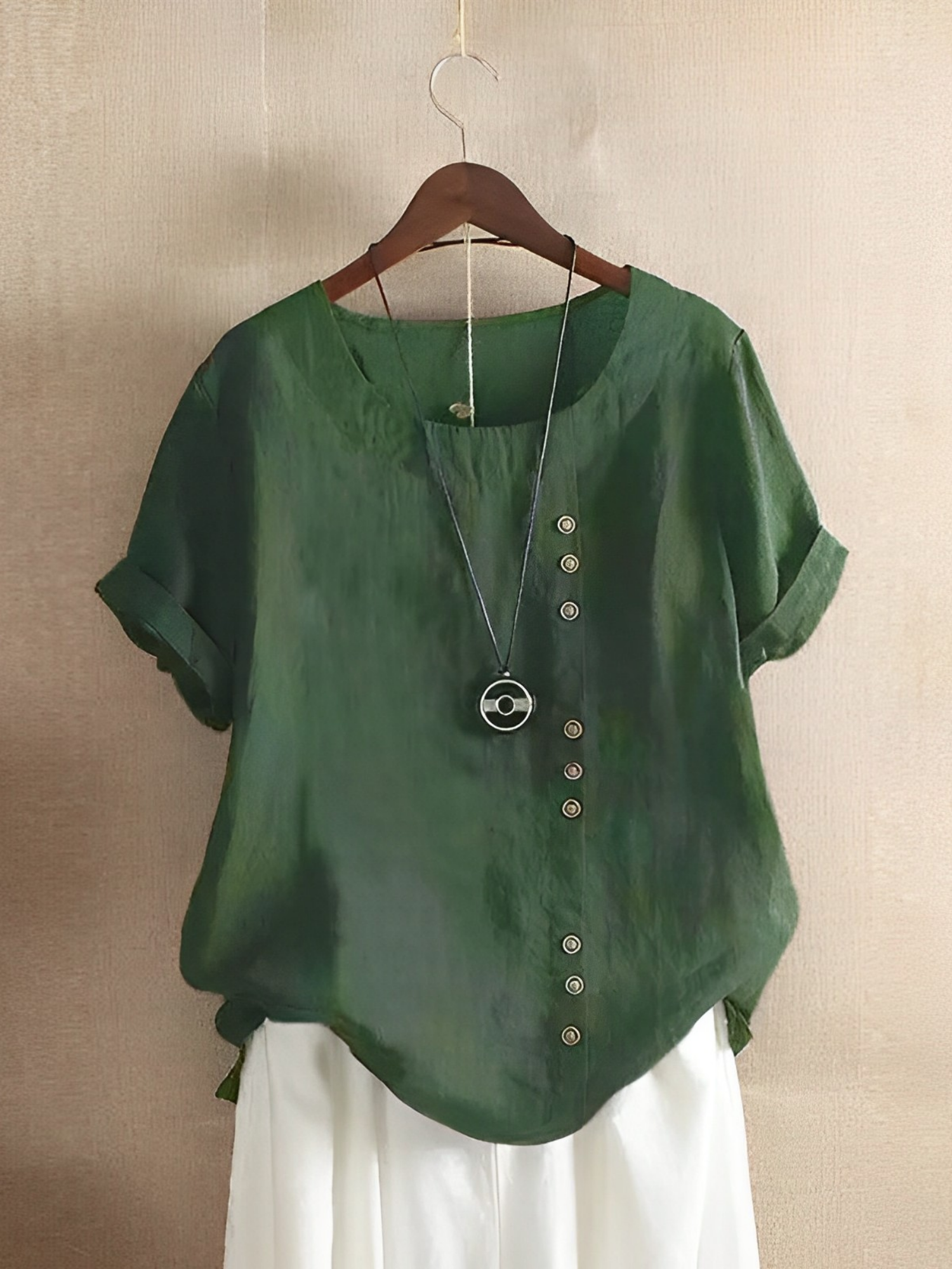 Beautifully Finished Shirt in a Timeless Design