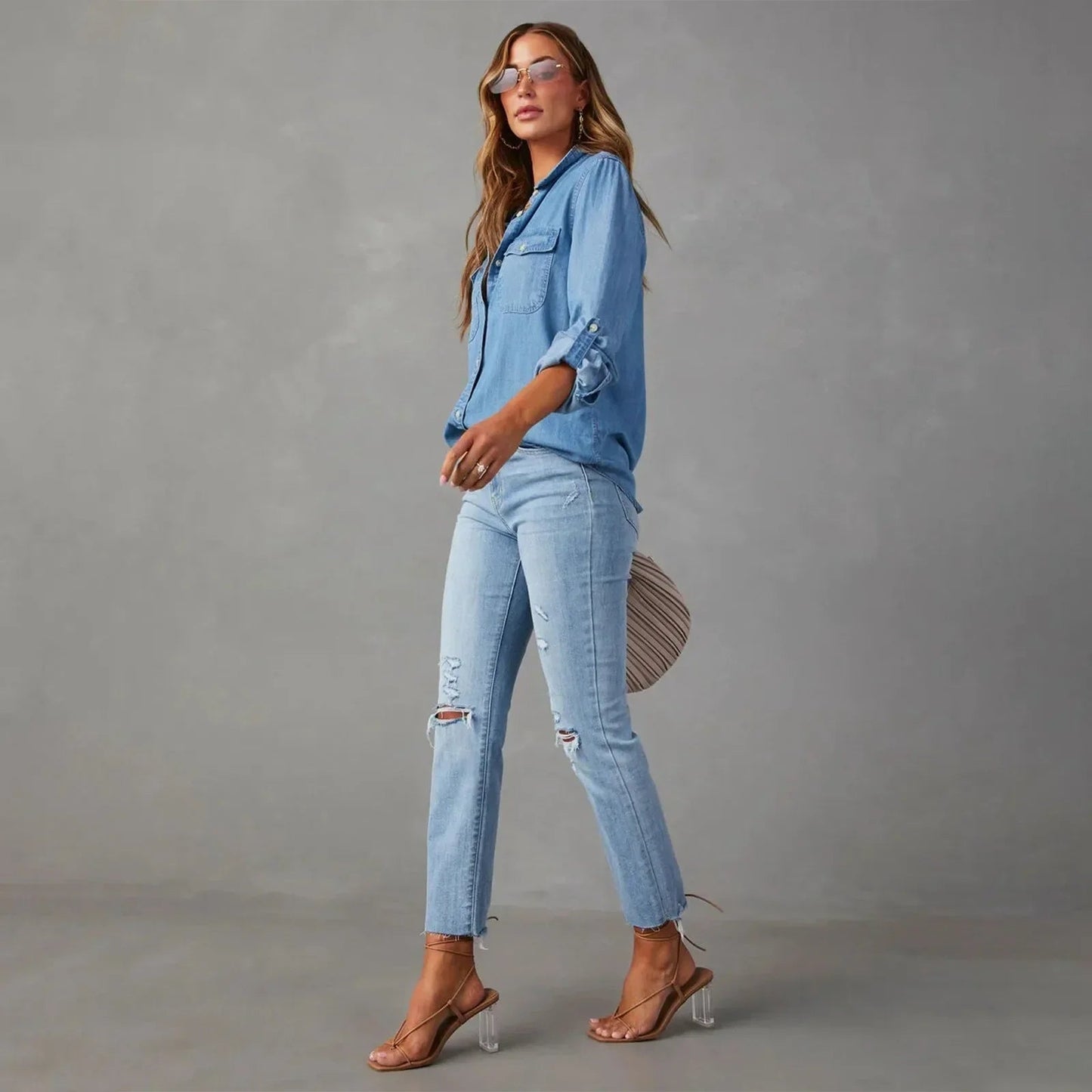 Classic Vintage Shirt with a Flattering Fit