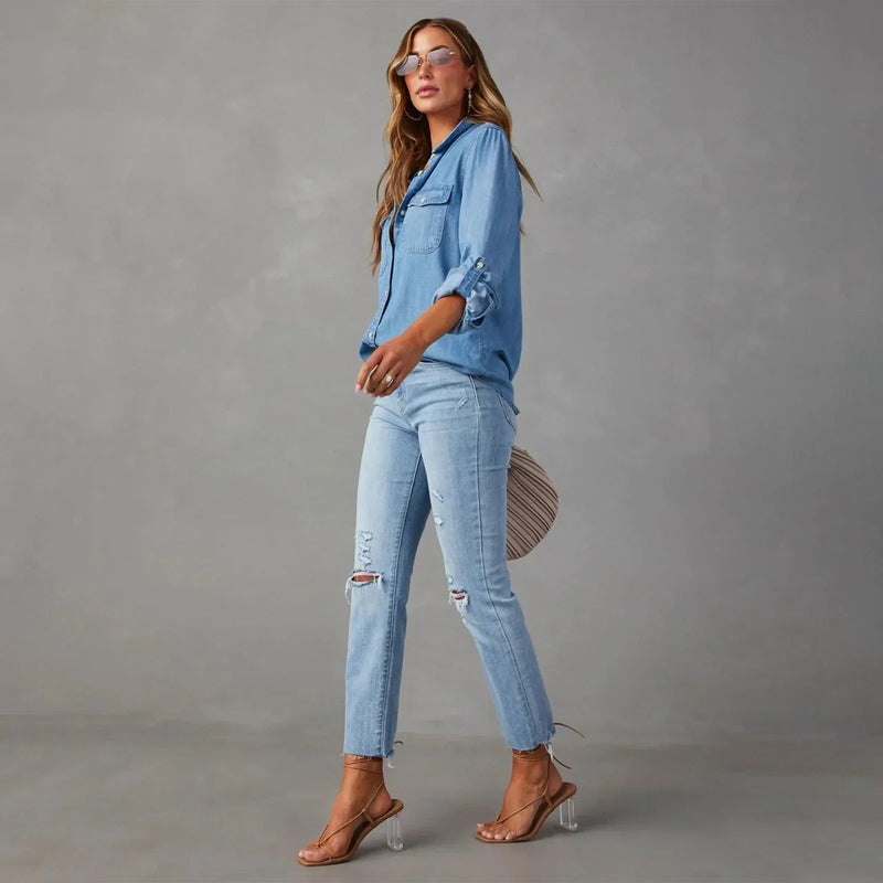 Classic Vintage Shirt with a Flattering Fit