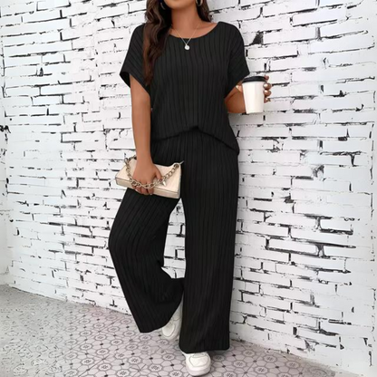 Classic Vintage Shirt with a Flattering Fit